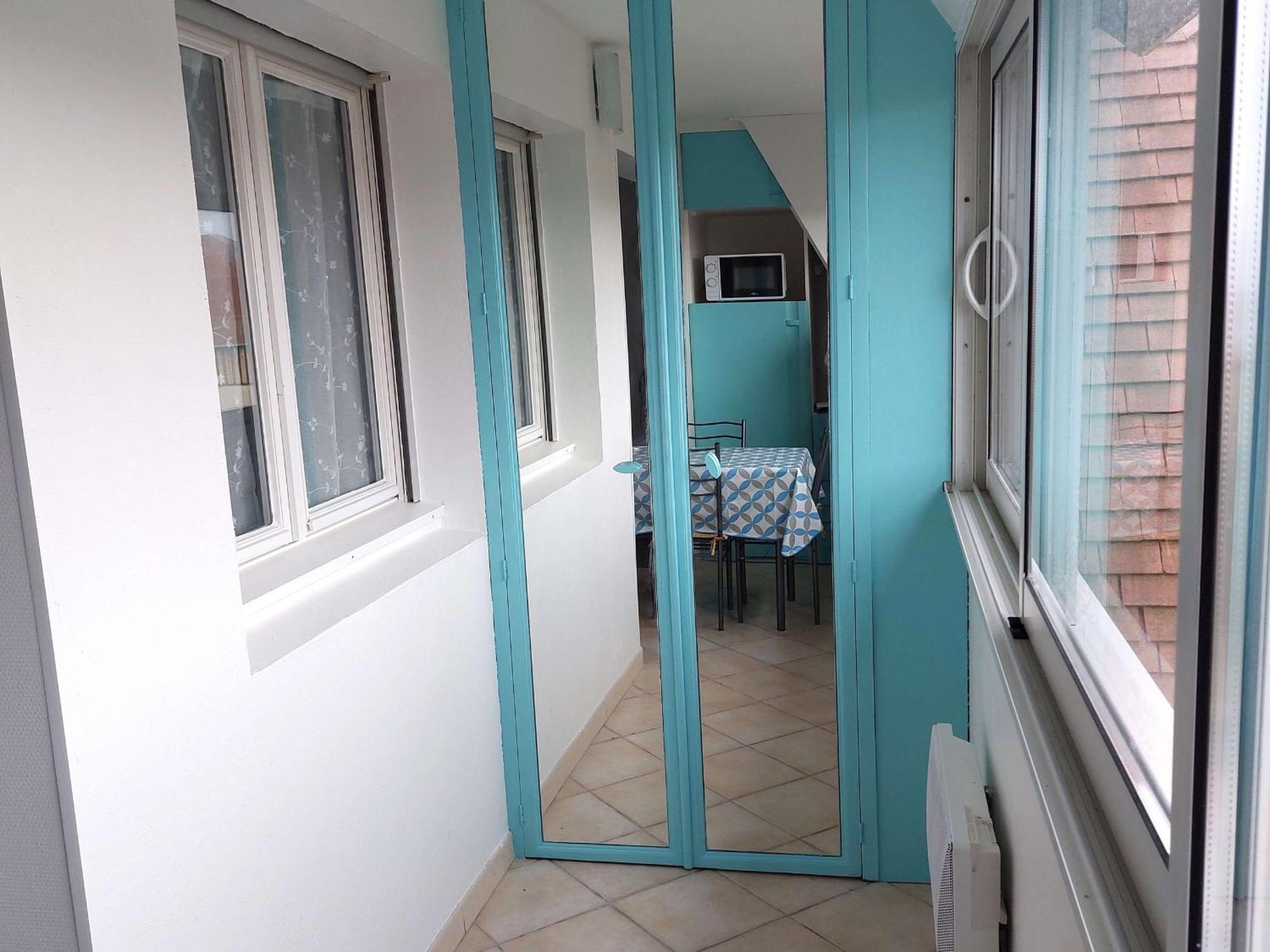 Charmant 2 Pieces Renove Avec Loggia, A Deux Pas De La Plage - Parking Prive - Idealement Situe - Fr-1-712-77 Villers-sur-Mer Extérieur photo
